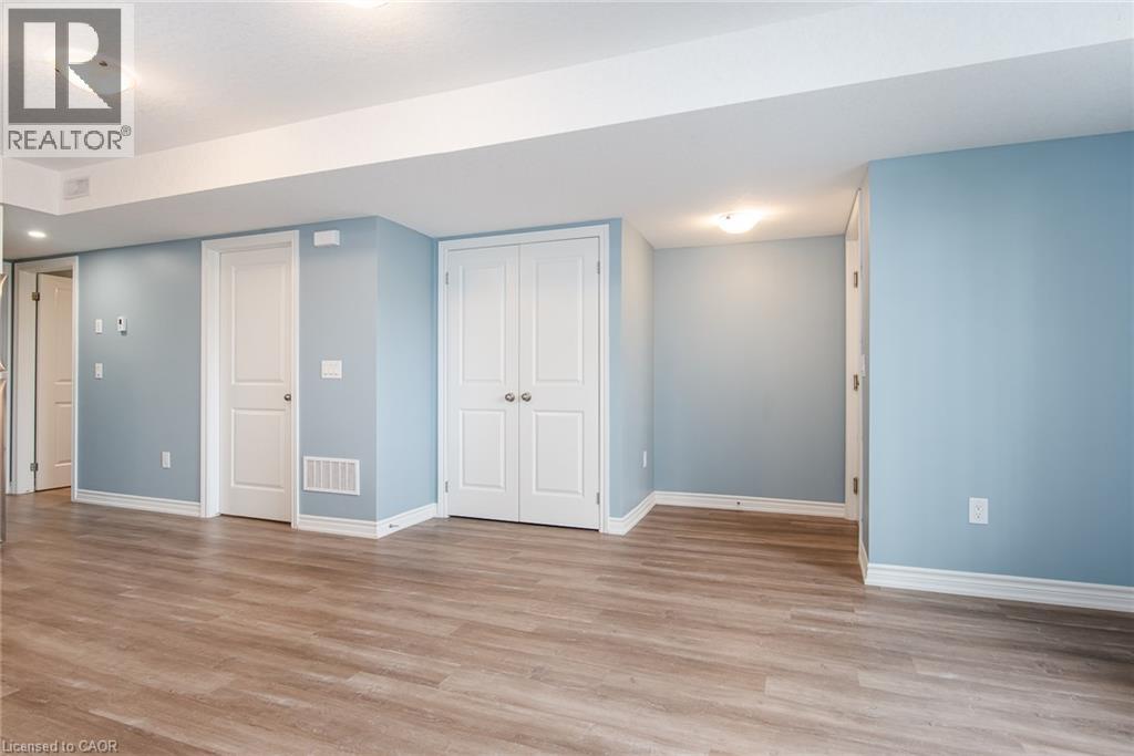 243 Chapel Hill Drive, Kitchener, Ontario  N2R 1N3 - Photo 15 - 40857732