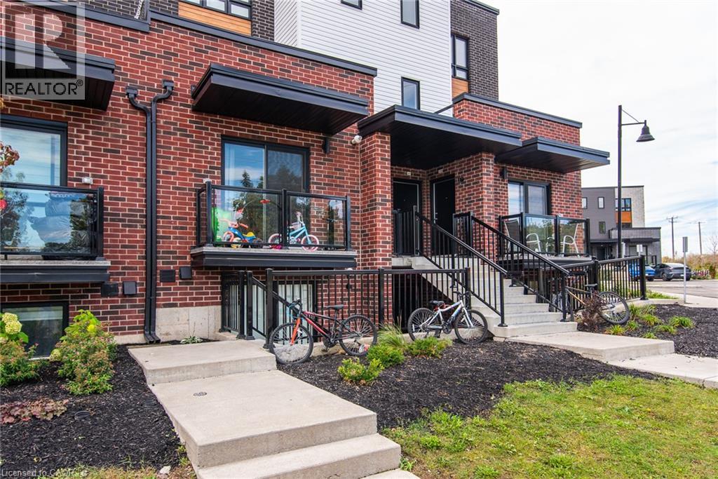 243 Chapel Hill Drive, Kitchener, Ontario  N2R 1N3 - Photo 3 - 40857732