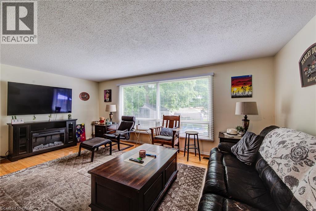 428b Dunvegan Drive, Waterloo, Ontario  N2K 2C7 - Photo 10 - 40867541
