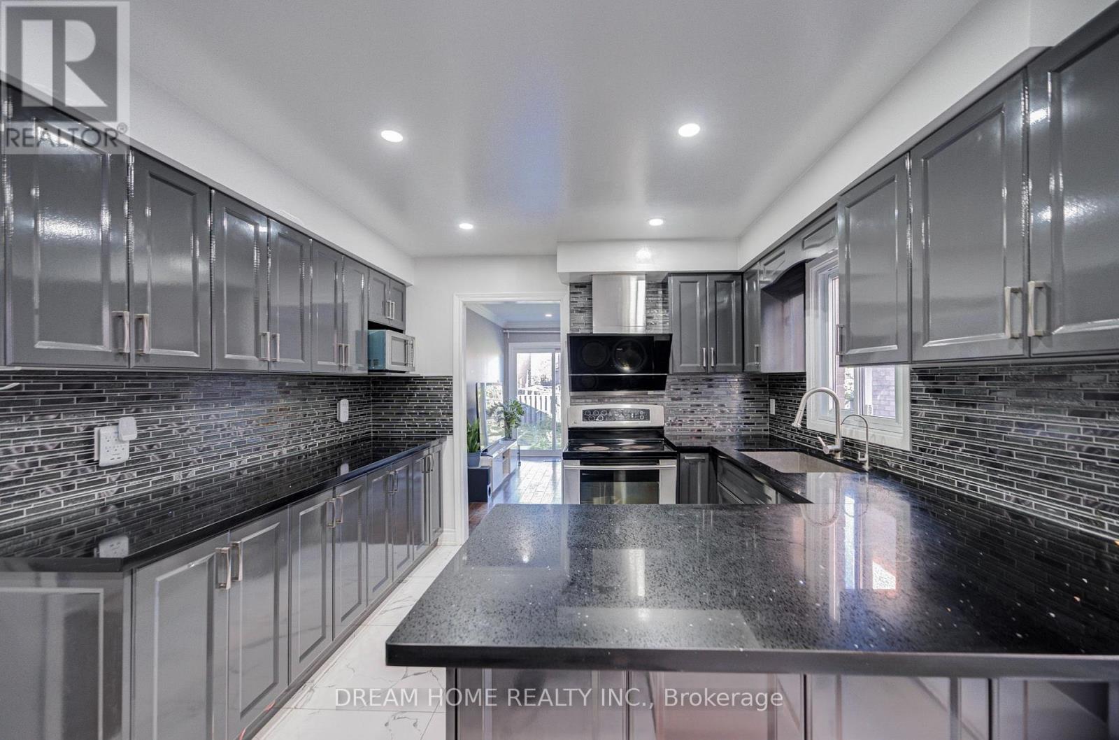 100 Douglas Haig Drive, Markham, Ontario  L3S 1Z4 - Photo 12 - N13859576