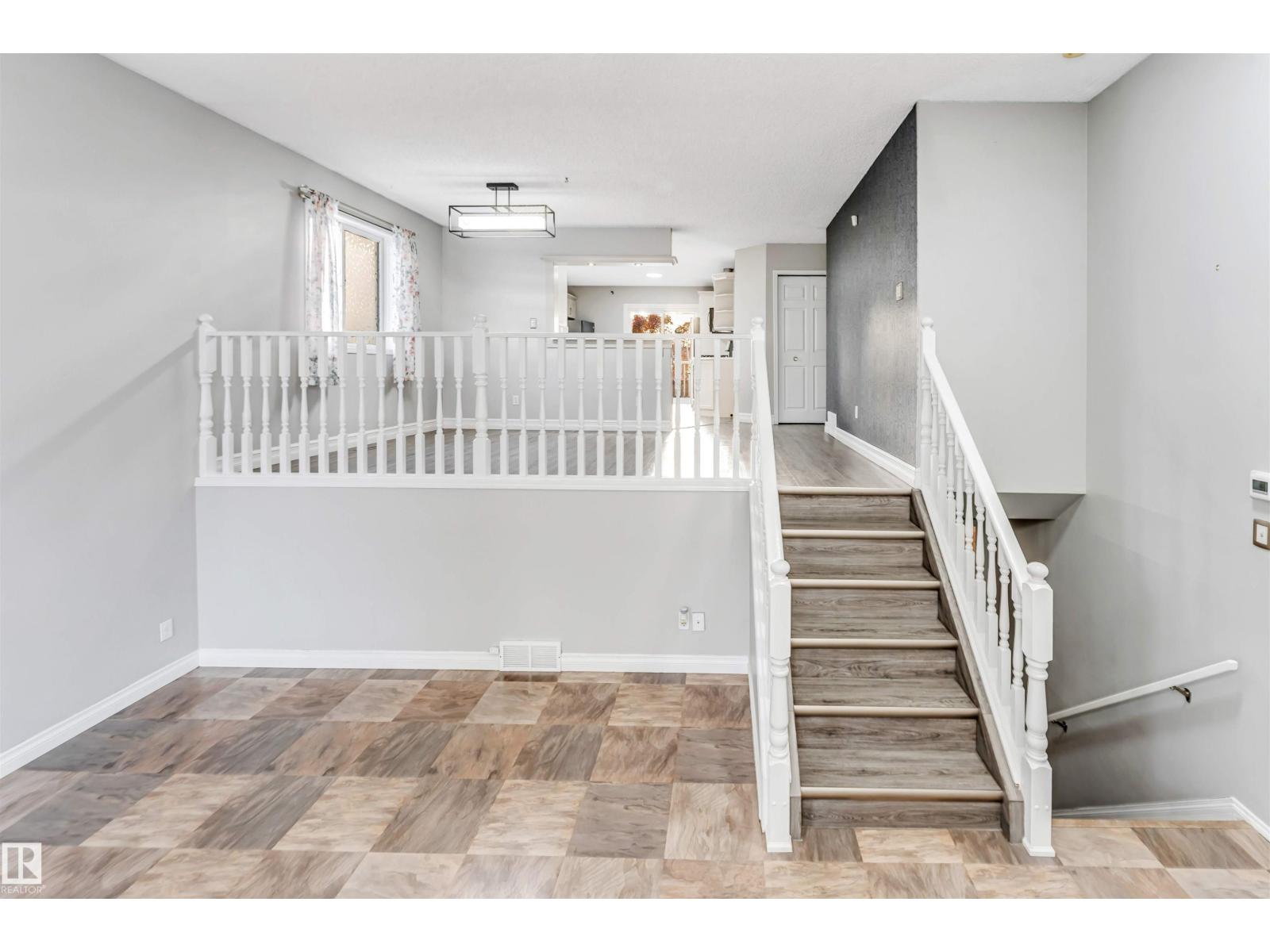 3940 33 St Nw, Edmonton, Alberta  T6T 1J7 - Photo 13 - E4511707