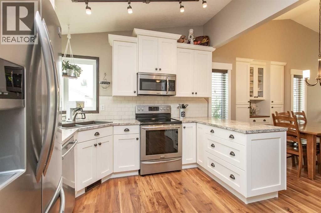 70 Densmore Crescent