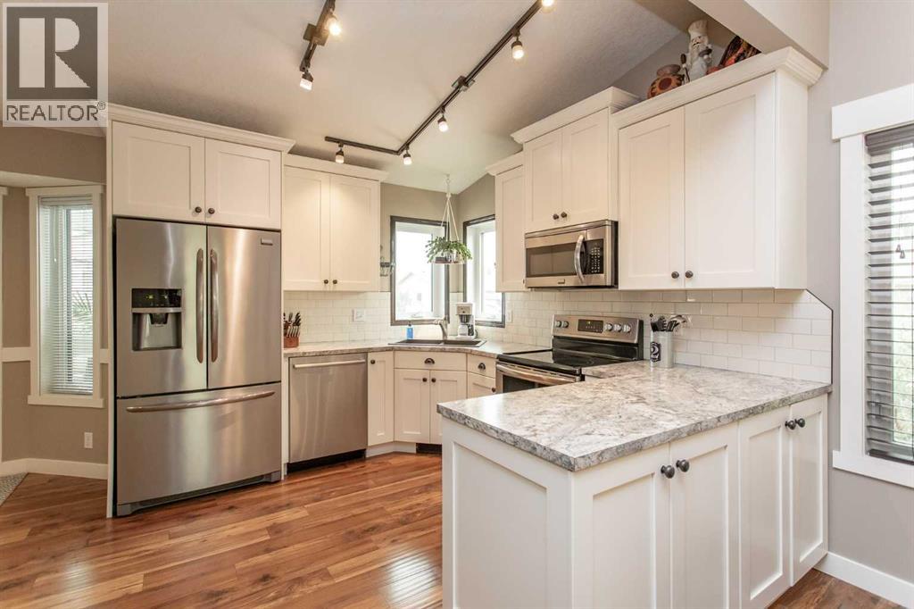 70 Densmore Crescent