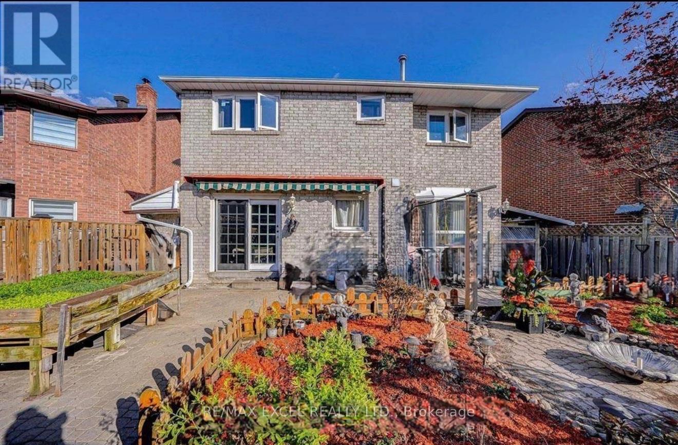 Upper - 70 Weldrick Road E, Richmond Hill, Ontario  L4C 8T8 - Photo 25 - N13859570