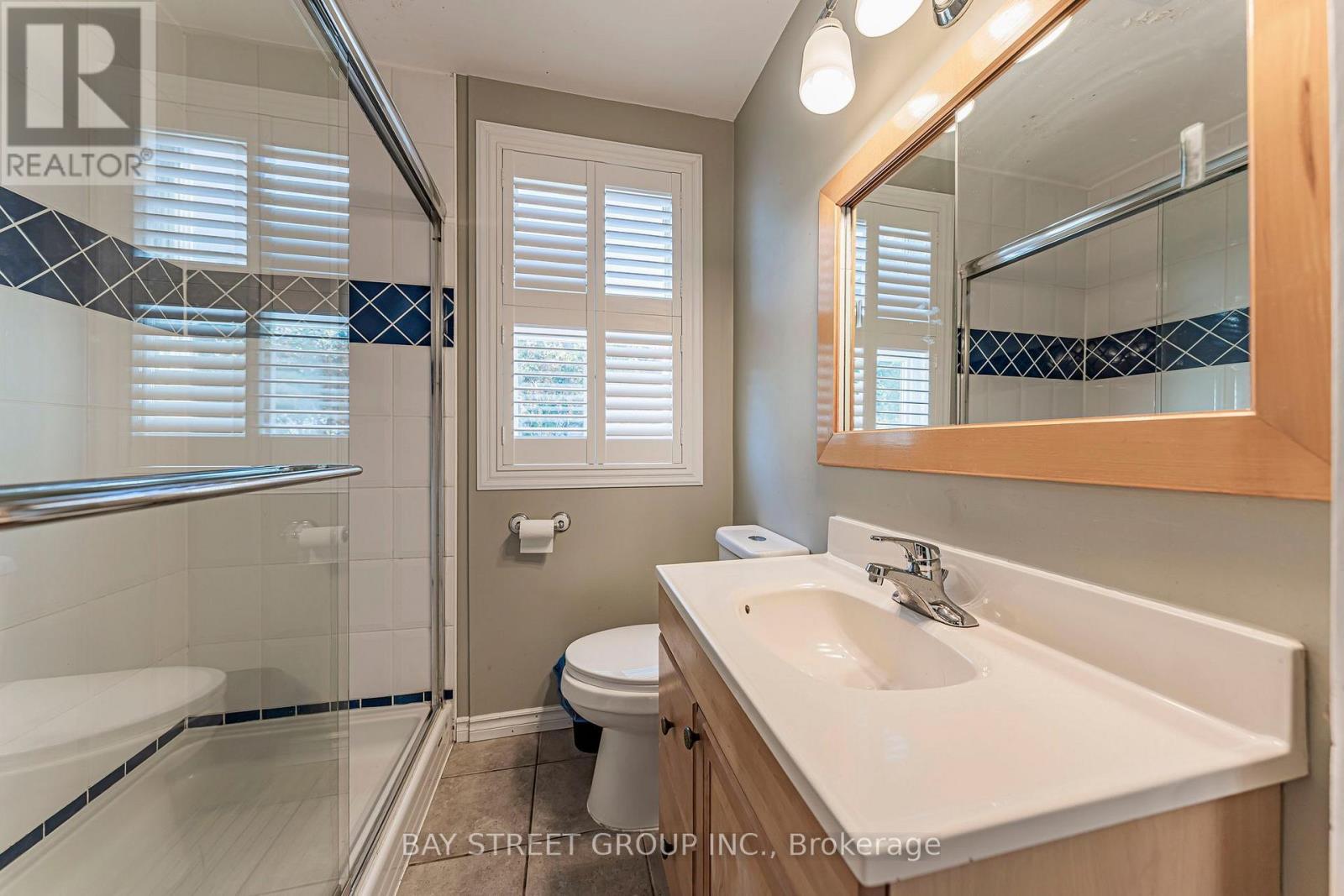 1111 Kent Avenue, Oakville, Ontario  L6H 1Z9 - Photo 16 - W13859588