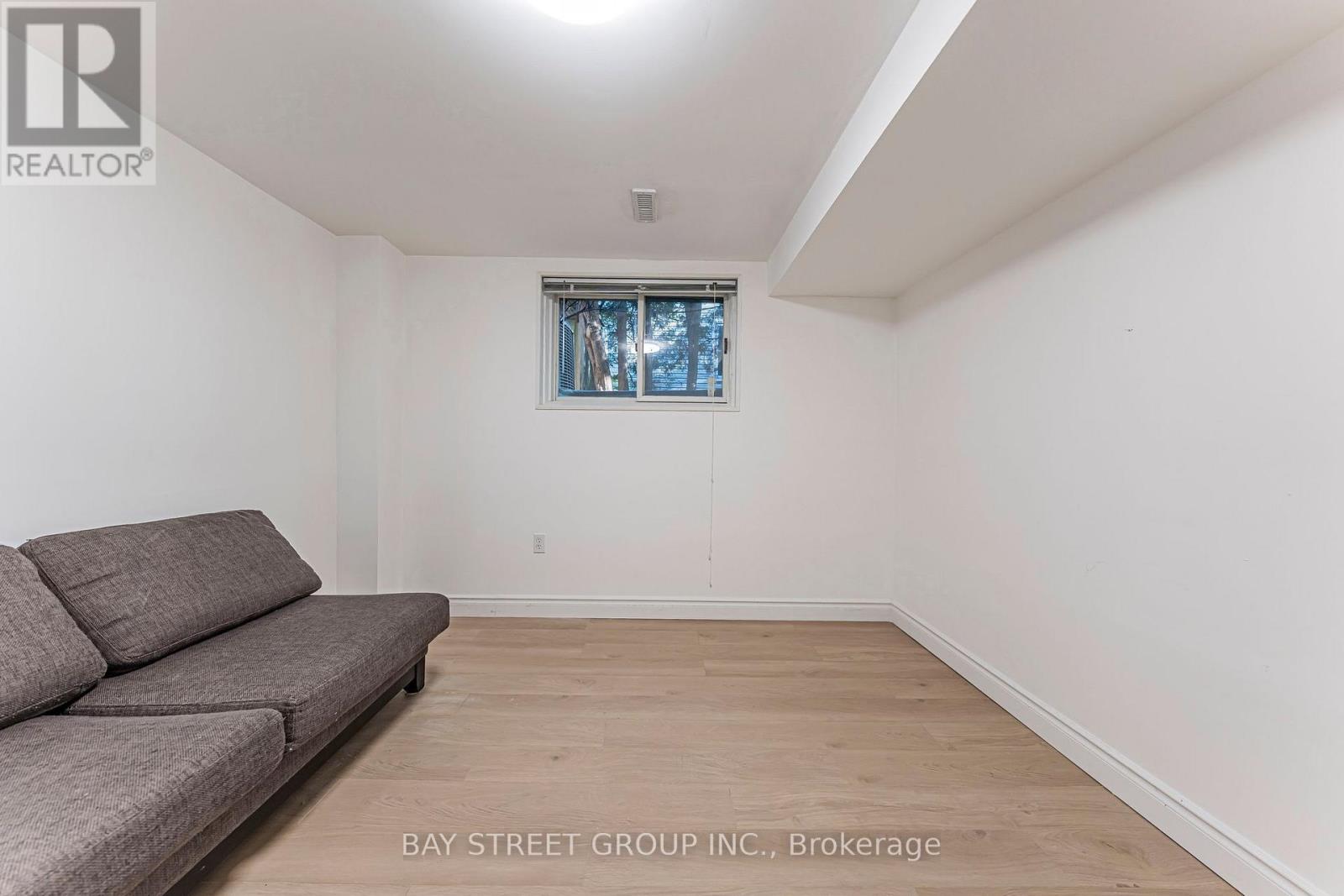1111 Kent Avenue, Oakville, Ontario  L6H 1Z9 - Photo 36 - W13859588