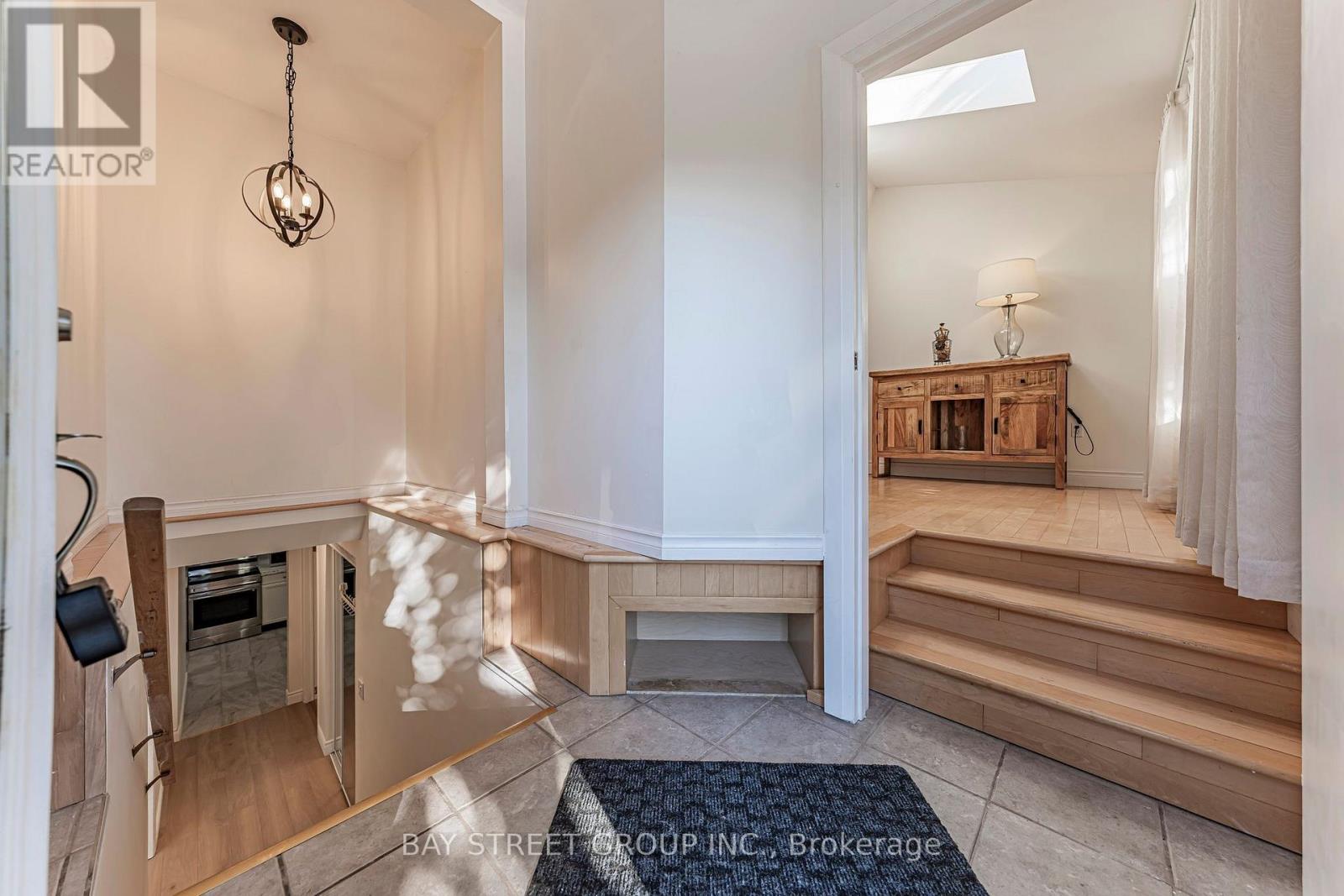 1111 Kent Avenue, Oakville, Ontario  L6H 1Z9 - Photo 42 - W13859588