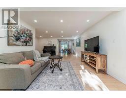 1111 KENT AVENUE, Oakville, Ontario