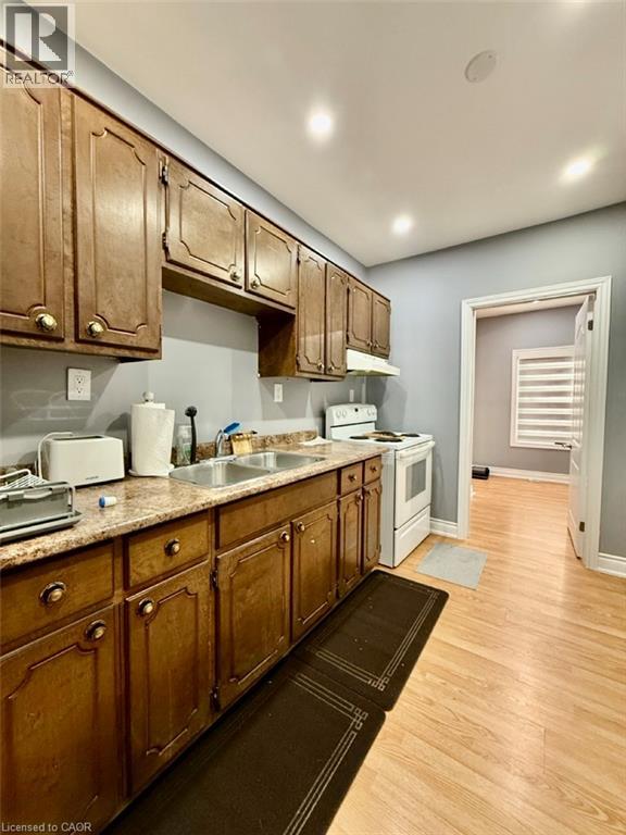 311 Marlborough Street, Brantford, Ontario  N3S 4T8 - Photo 13 - 40868788