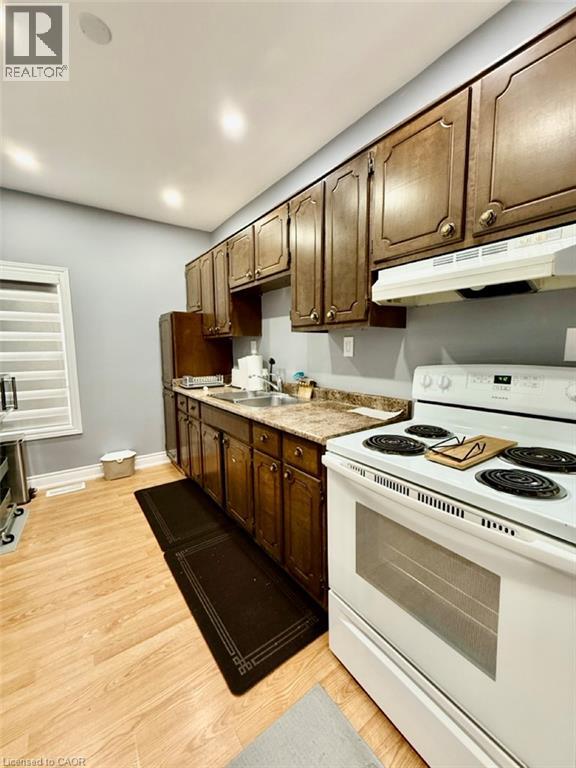 311 Marlborough Street, Brantford, Ontario  N3S 4T8 - Photo 12 - 40868788