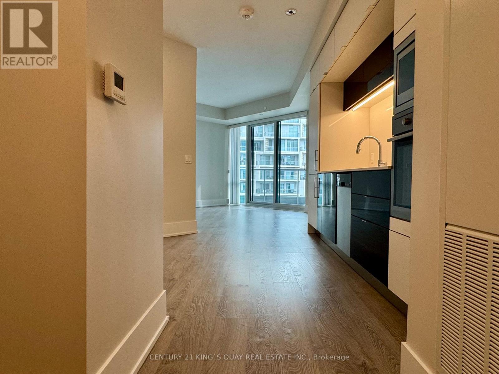 820 - 1 Edgewater Drive, Toronto, Ontario  M5A 0L1 - Photo 11 - C13858770