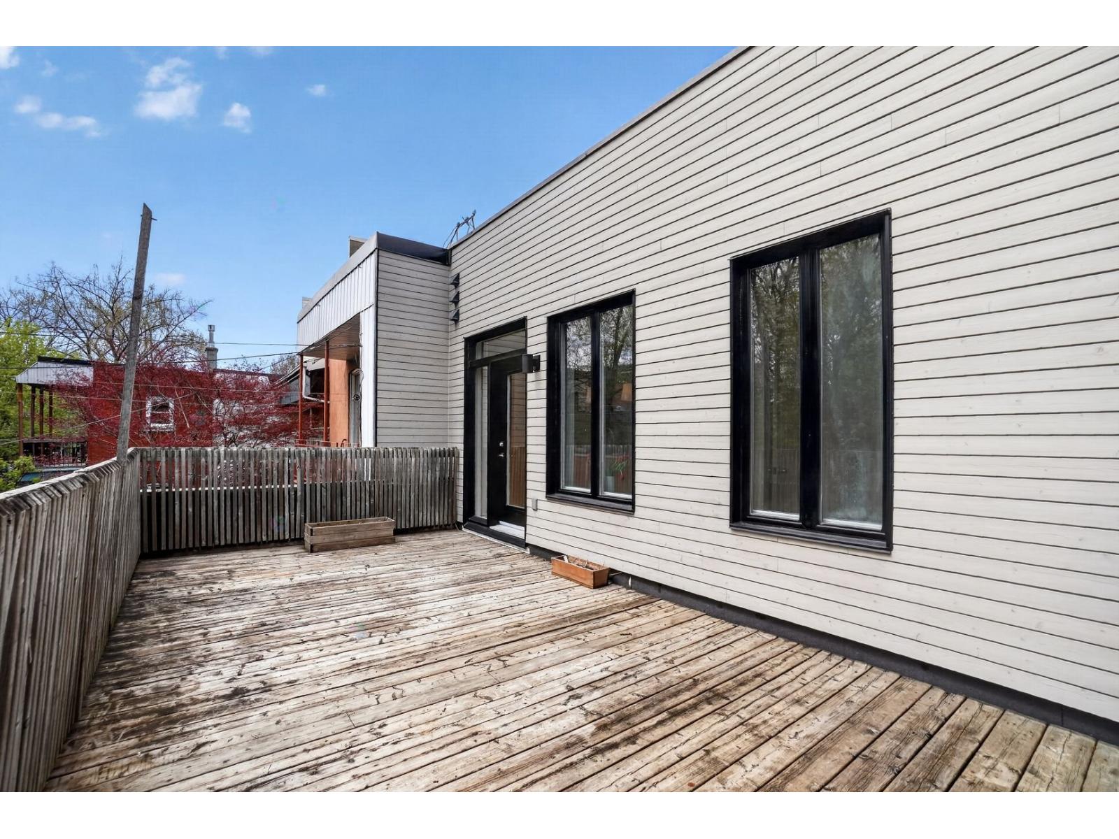 5982 Rue Waverly Montréal (Le Plateau-Mont-Royal) Quebec Canada H2T2Y3 3