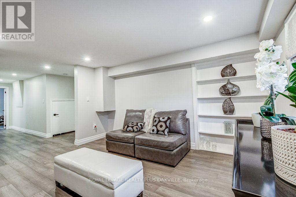 4364 Ayr Place, Burlington, Ontario  L7L 2A2 - Photo 29 - W13859614