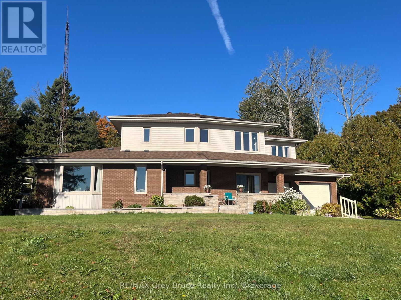 122 COTTAGE LANE, Georgian Bluffs, Ontario