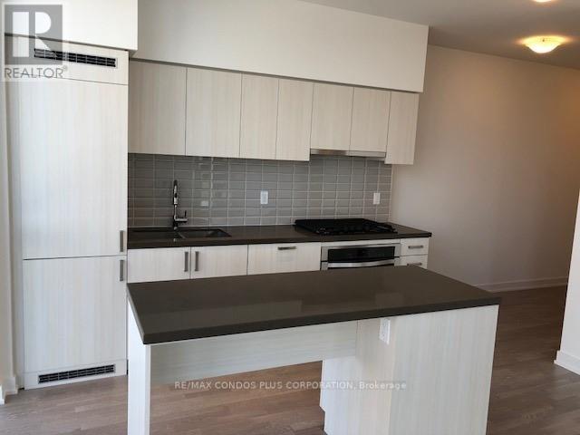 614 - 501 St Clair Avenue W, Toronto (Casa Loma), Ontario  M5P 0A2 - Photo 4 - C13859666