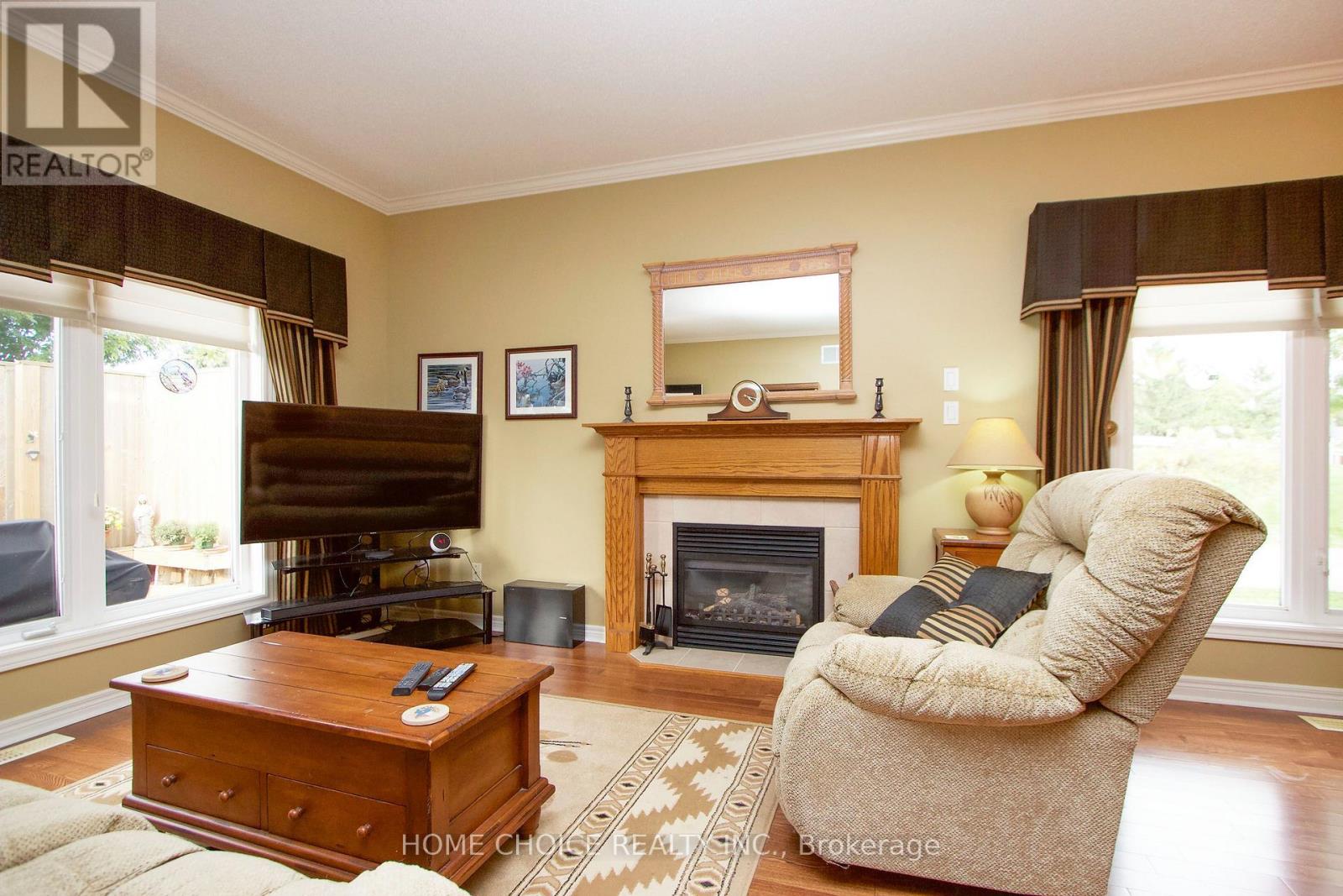 8 Hinkley Trail, Clarington, Ontario  L1B 1P4 - Photo 16 - E13859670