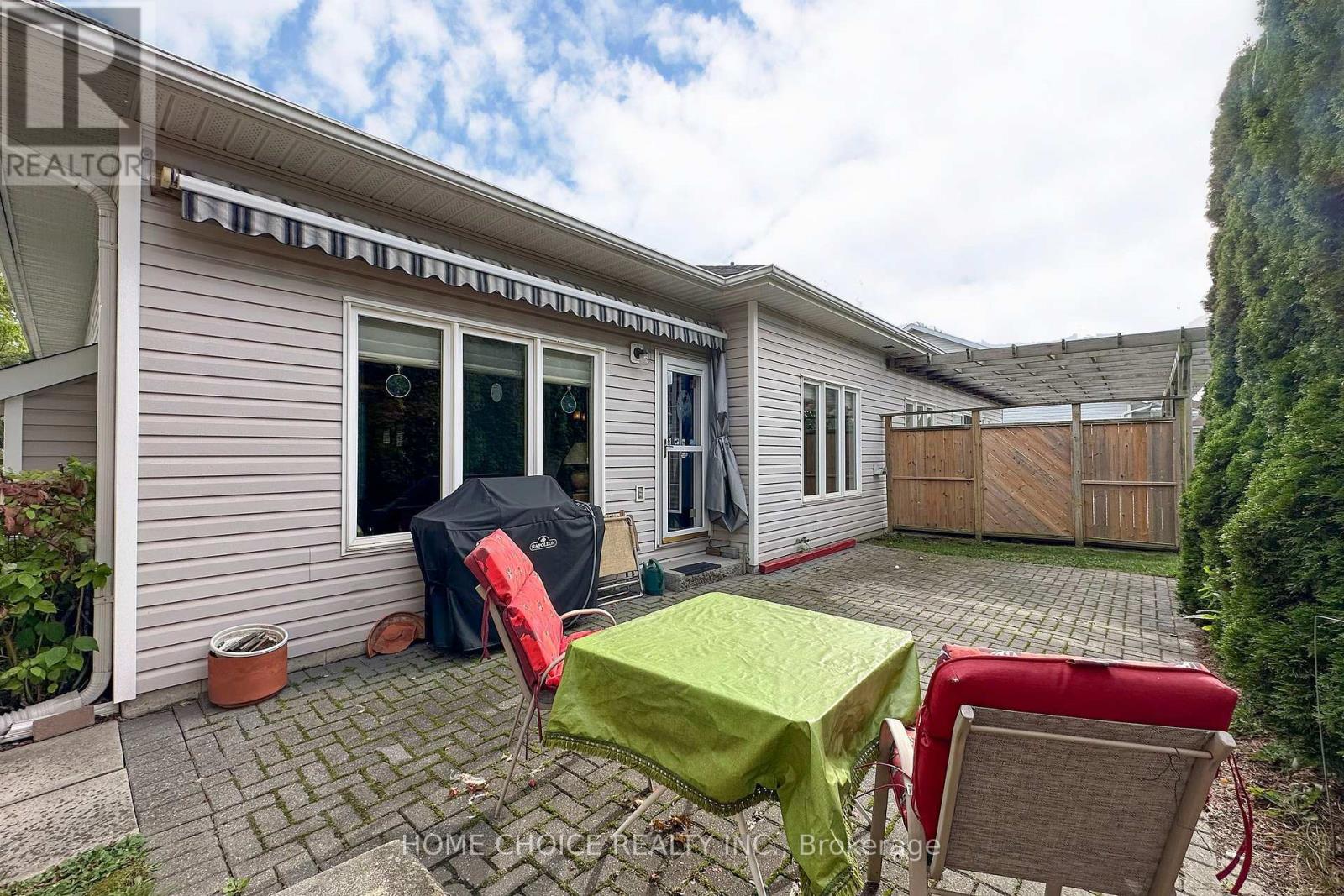 8 Hinkley Trail, Clarington, Ontario  L1B 1P4 - Photo 25 - E13859670