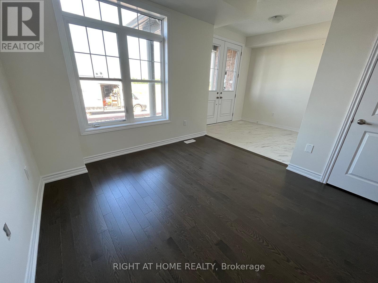 12334 Mclaughlin Road, Caledon, Ontario  L7C 4L7 - Photo 3 - W13859654