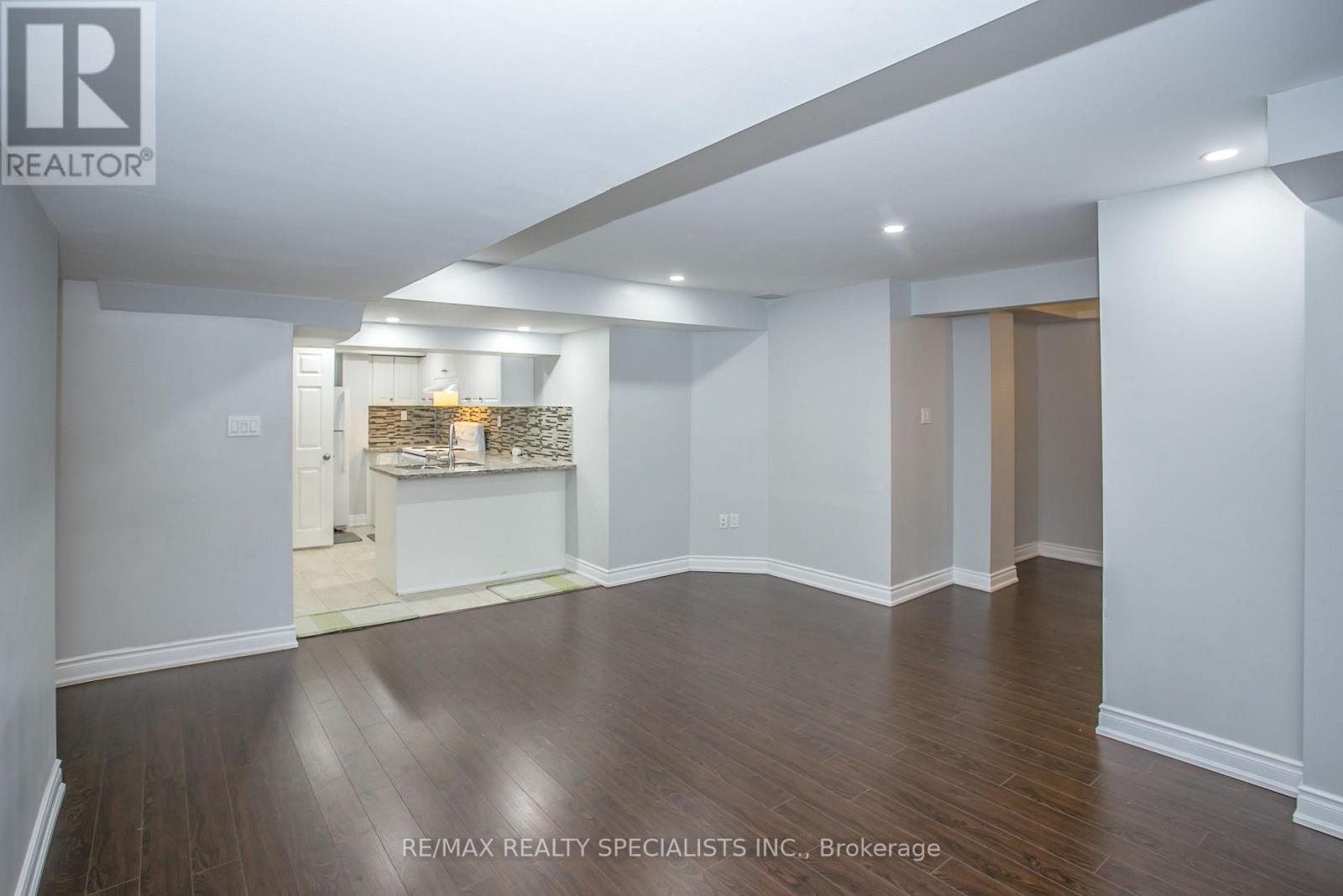 88 Robert Parkinson Drive, Brampton, Ontario  L7A 0G2 - Photo 10 - W13859668