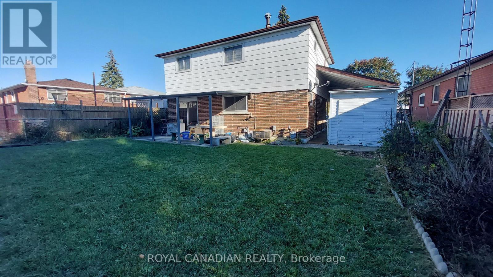 3677 Woodruff Crescent, Mississauga, Ontario  L4T 1T8 - Photo 17 - W13859684