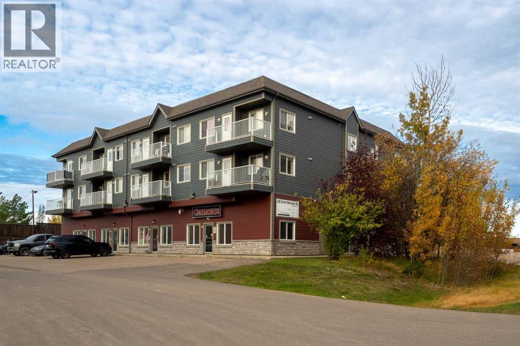 215, 236 Stony Mountain Road