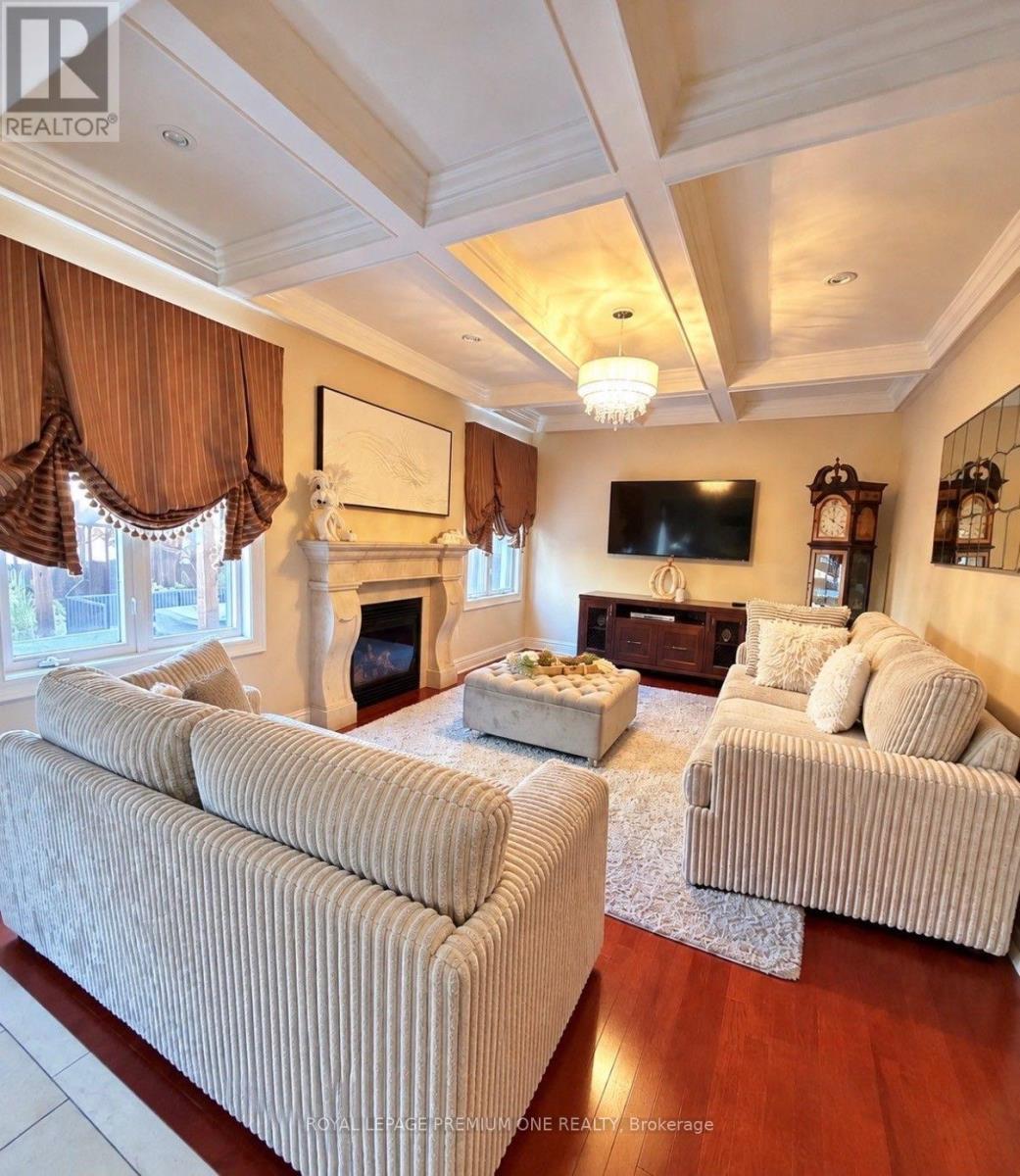 53 Trinita Avenue, Vaughan, Ontario  L4H 3J8 - Photo 19 - N13853846