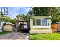 31, 895 Elizabeth Street, Pincher Creek, Alberta