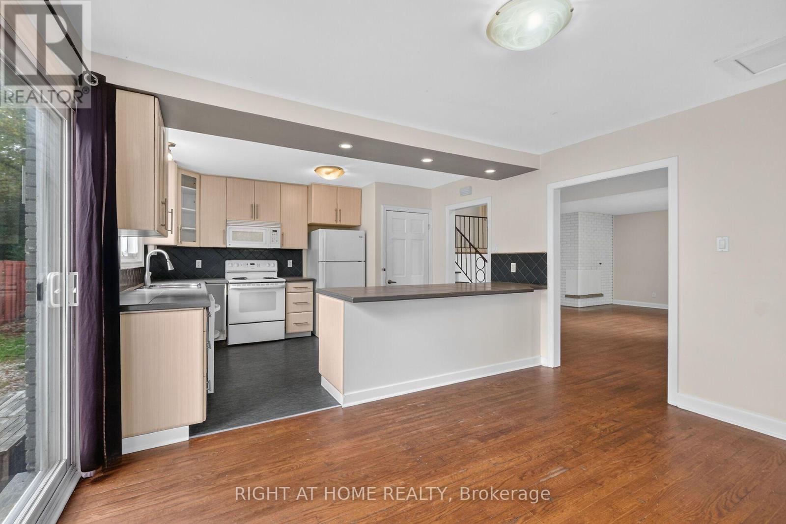 1478 Orchard Ave Orchard Avenue, Ottawa, Ontario  K1H 7C7 - Photo 12 - X13859680