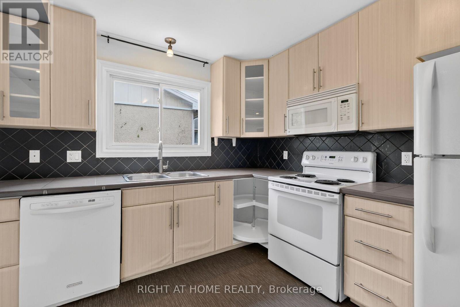 1478 Orchard Ave Orchard Avenue, Ottawa, Ontario  K1H 7C7 - Photo 8 - X13859680