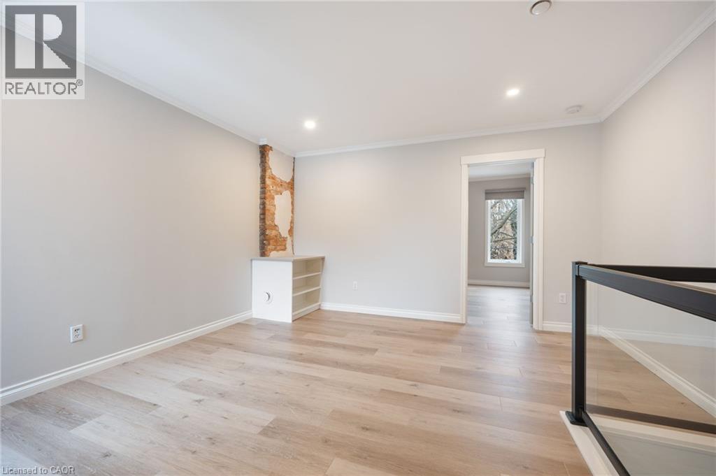 345 Macnab Street N Unit# Upper, Hamilton, Ontario  L8L 1K8 - Photo 2 - 40868799