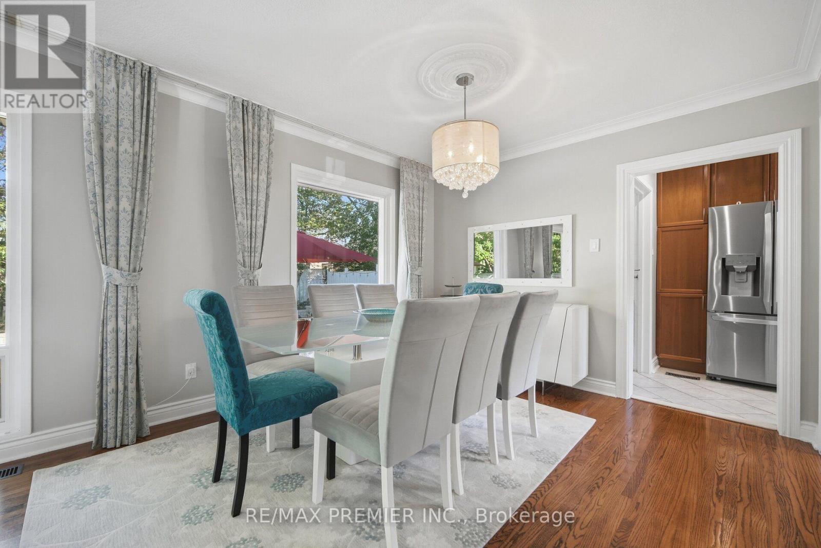 91 Wigmore Drive, Toronto, Ontario  M4A 2E9 - Photo 11 - C13859692