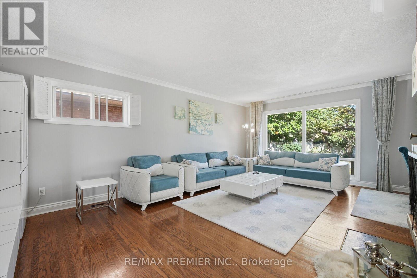 91 Wigmore Drive, Toronto, Ontario  M4A 2E9 - Photo 13 - C13859692