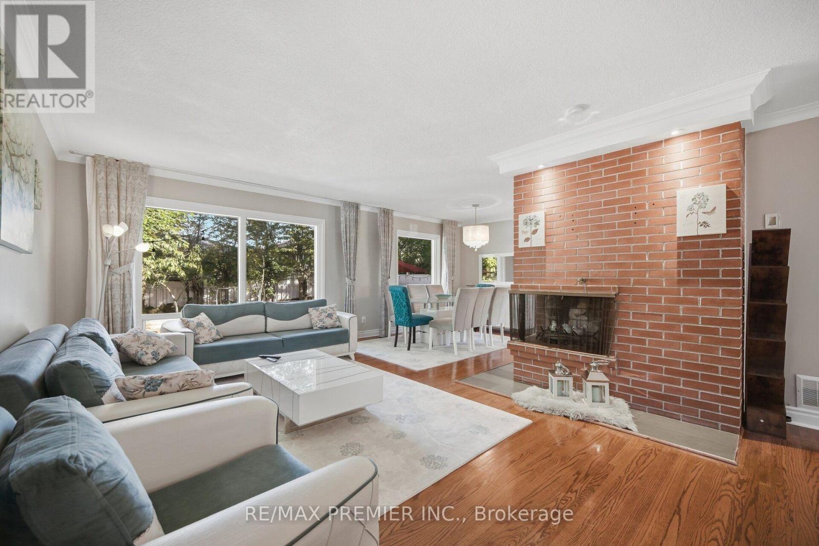 91 Wigmore Drive, Toronto, Ontario  M4A 2E9 - Photo 15 - C13859692