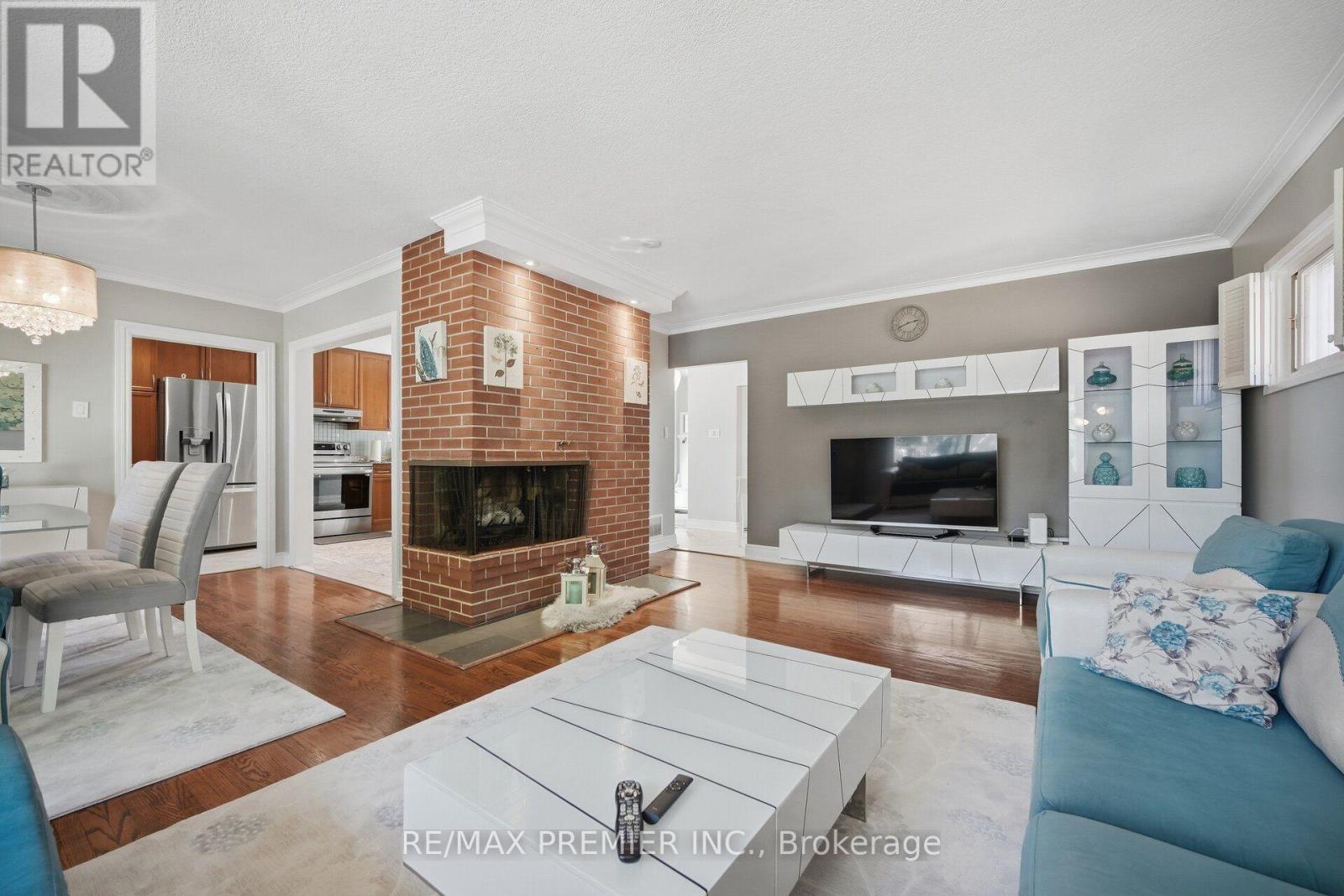 91 Wigmore Drive, Toronto, Ontario  M4A 2E9 - Photo 16 - C13859692