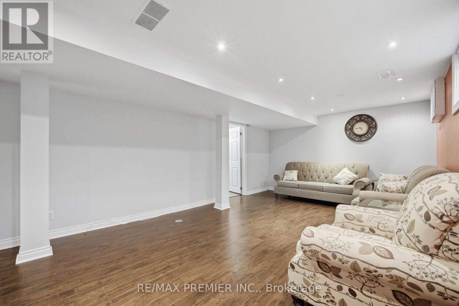 91 Wigmore Drive, Toronto, Ontario  M4A 2E9 - Photo 32 - C13859692