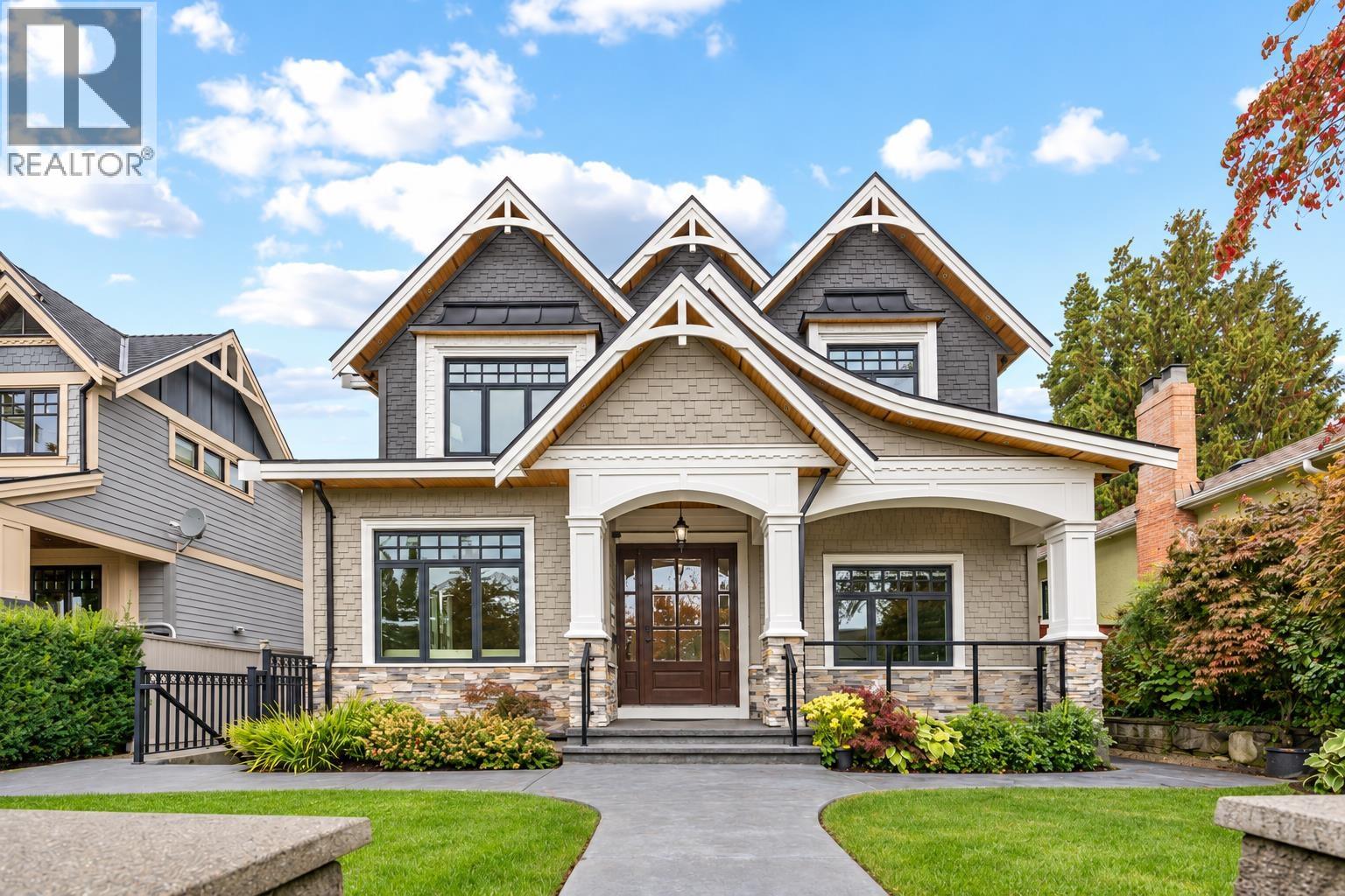 1919 Dublin Street, New Westminster, British Columbia  V3M 3A4 - Photo 1 - R3171283