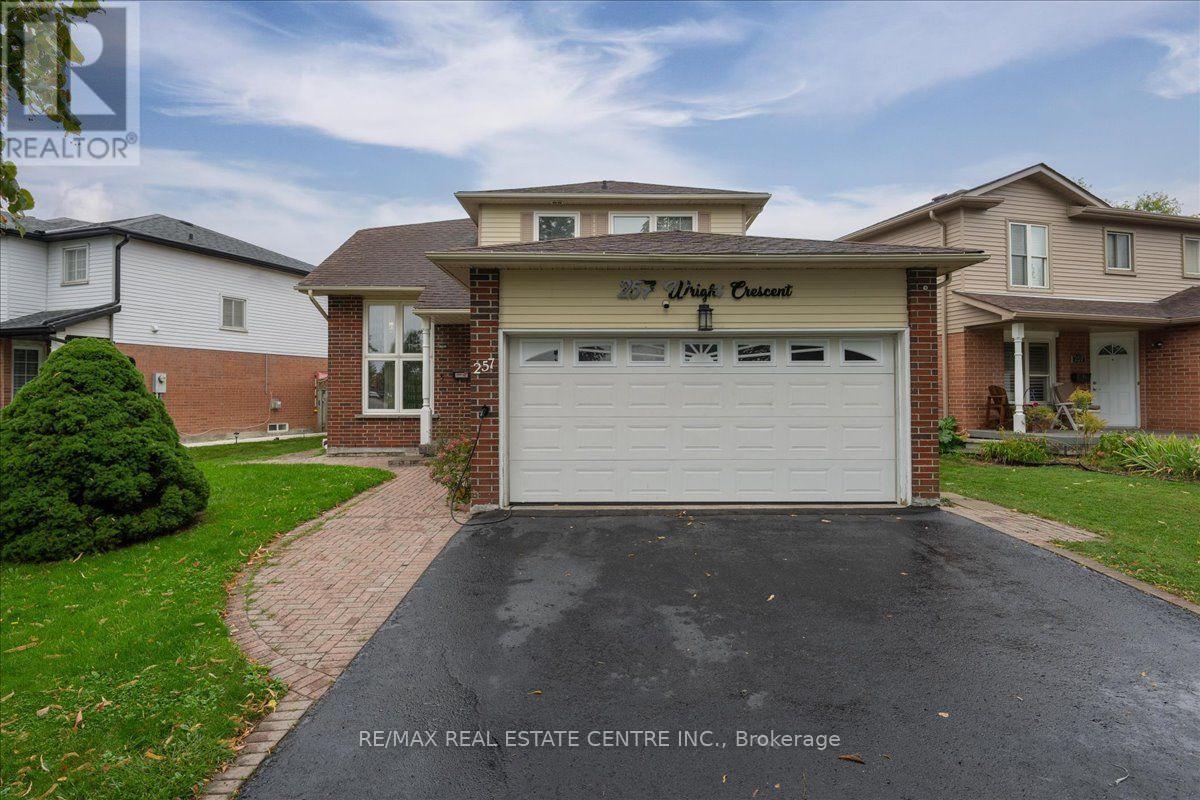 257 Wright Crescent, Ajax, Ontario  L1S 5S5 - Photo 2 - E13859716