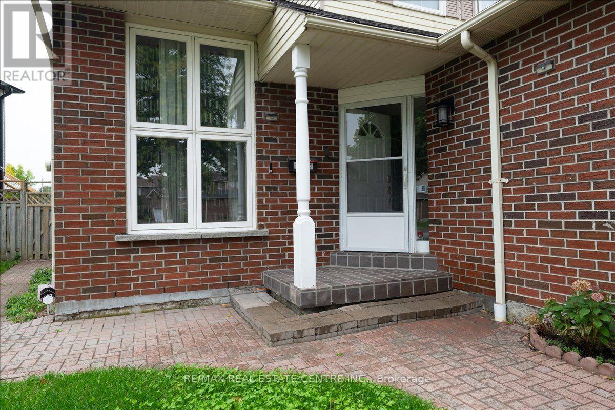 257 Wright Crescent, Ajax, Ontario  L1S 5S5 - Photo 6 - E13859716