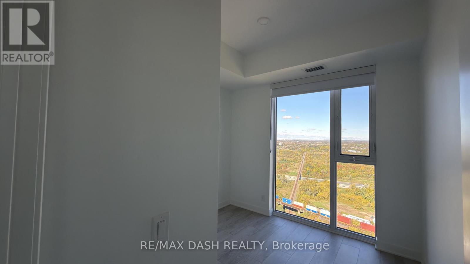 2820 - 6 Flavelle Trail, Vaughan (Steeles West Industrial), Ontario  L4L 0M8 - Photo 15 - N13859704