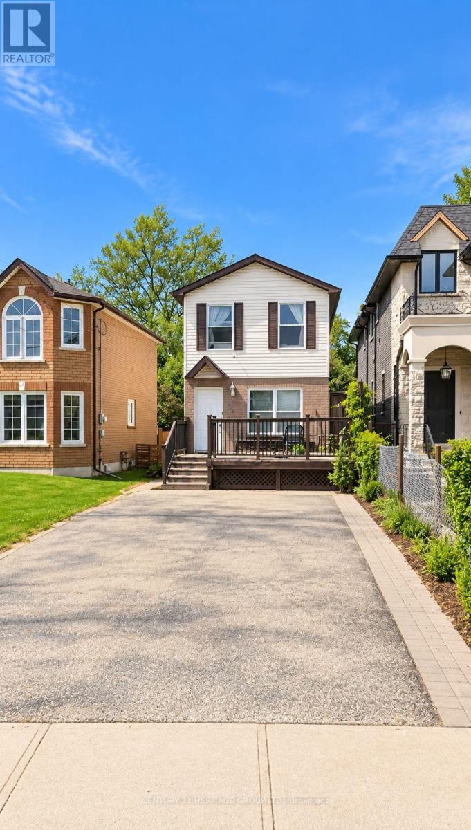 578 NORTH LAKE ROAD, Richmond Hill, Ontario