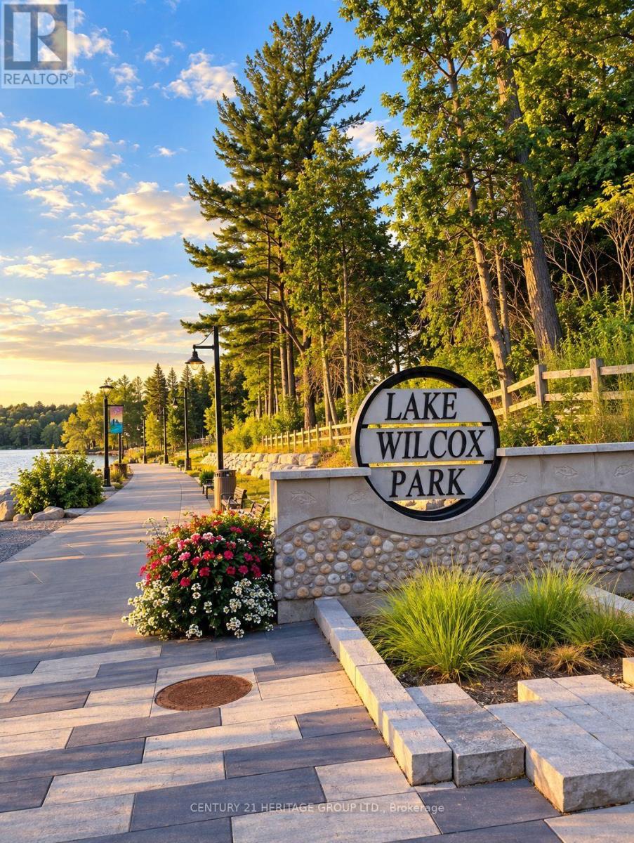 578 North Lake Road, Richmond Hill, Ontario  L4E 3B8 - Photo 11 - N13859706
