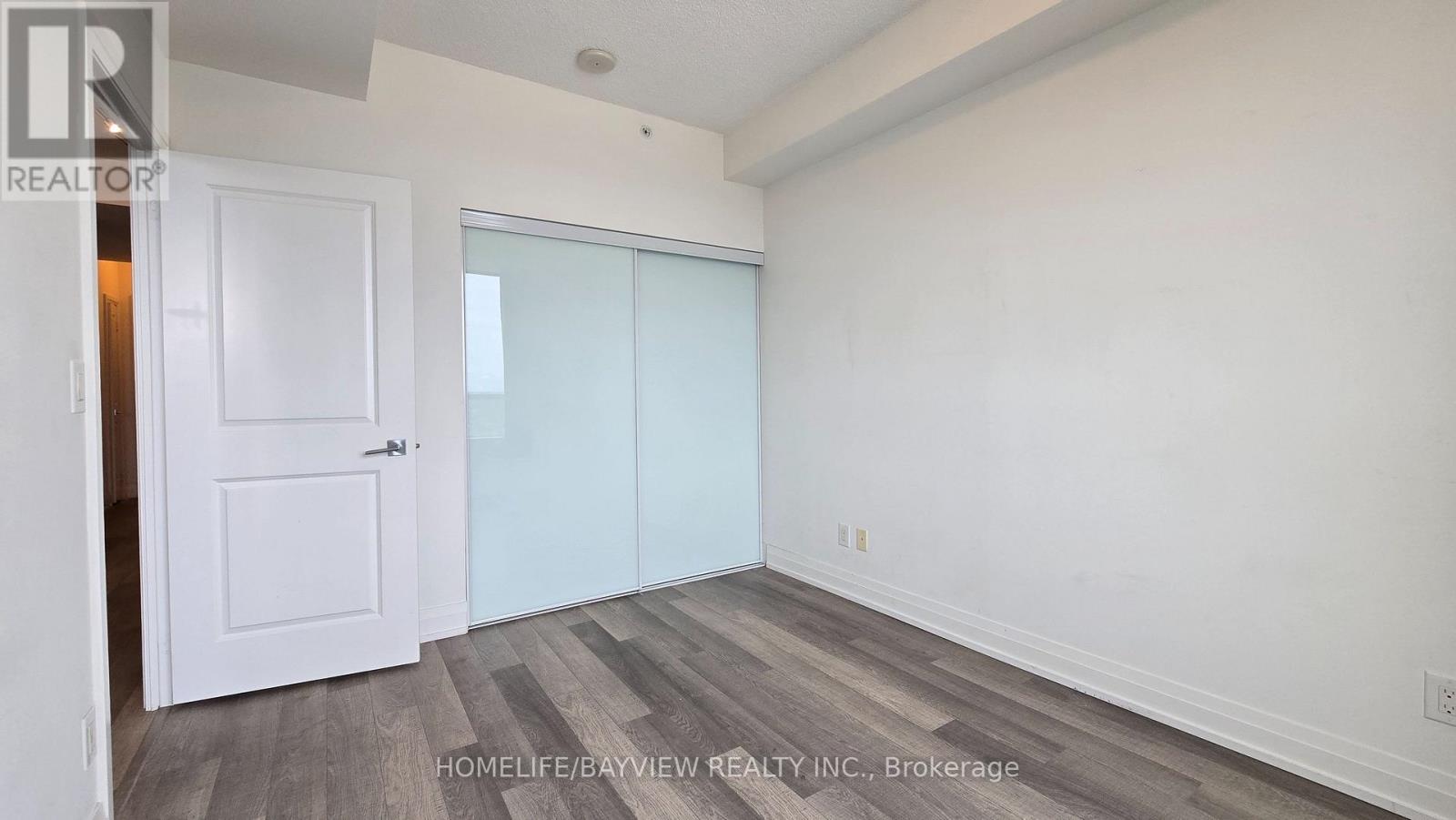 2403 - 7165 Yonge Street, Markham, Ontario  L3T 0C9 - Photo 17 - N13702818