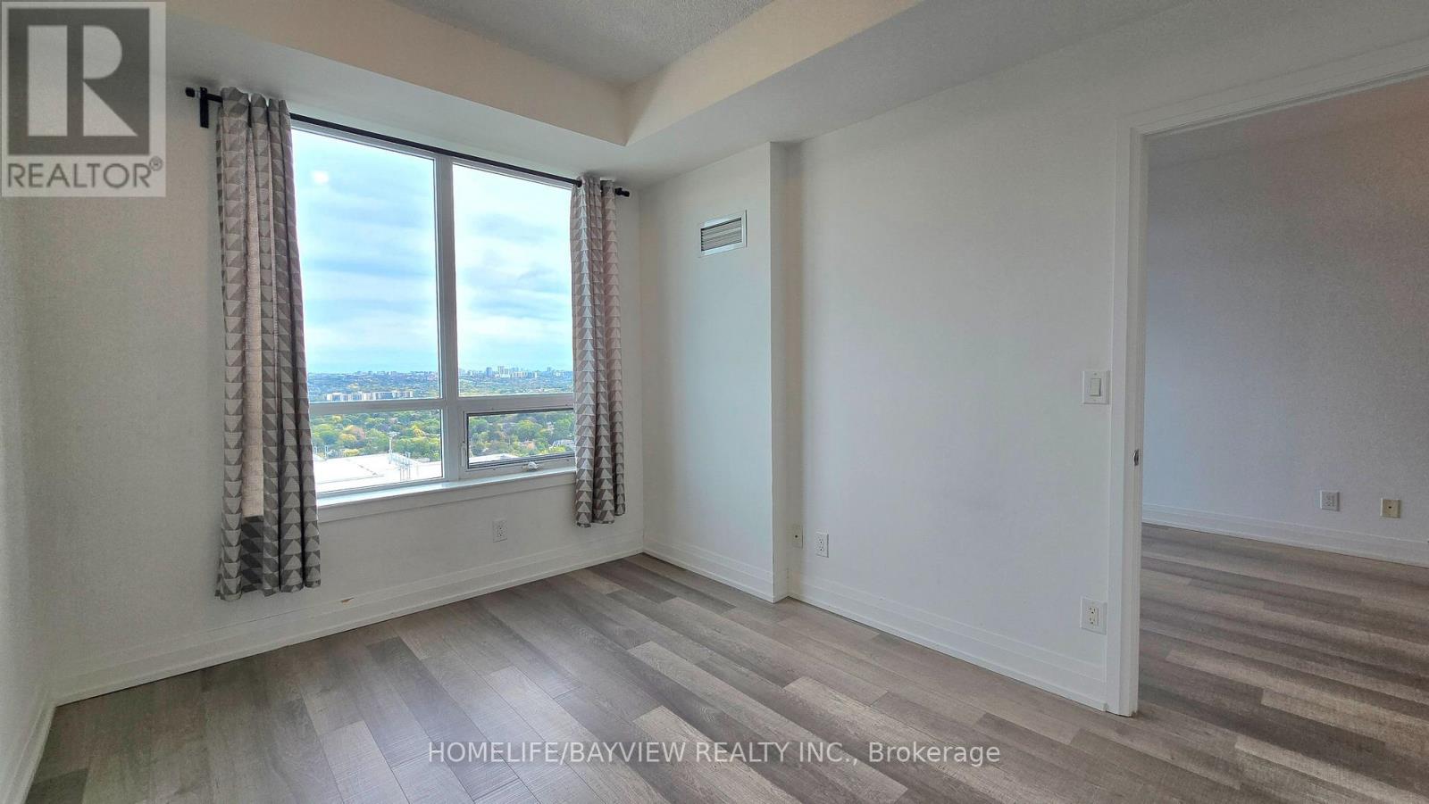 2403 - 7165 Yonge Street, Markham, Ontario  L3T 0C9 - Photo 16 - N13702818