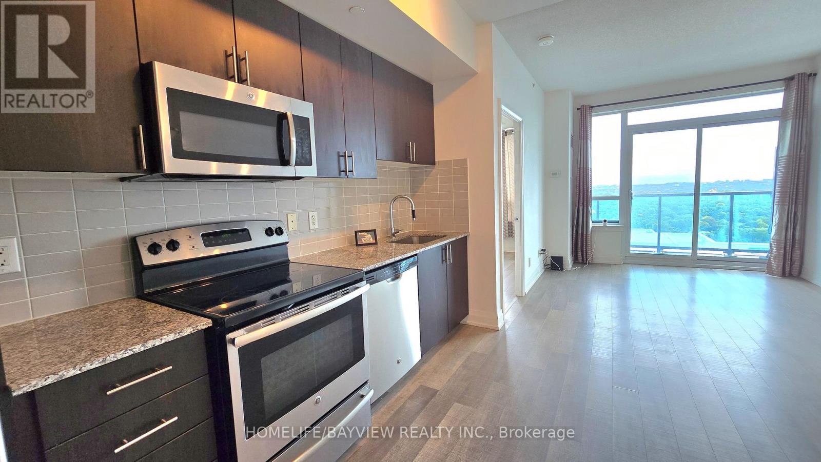 2403 - 7165 Yonge Street, Markham, Ontario  L3T 0C9 - Photo 13 - N13702818