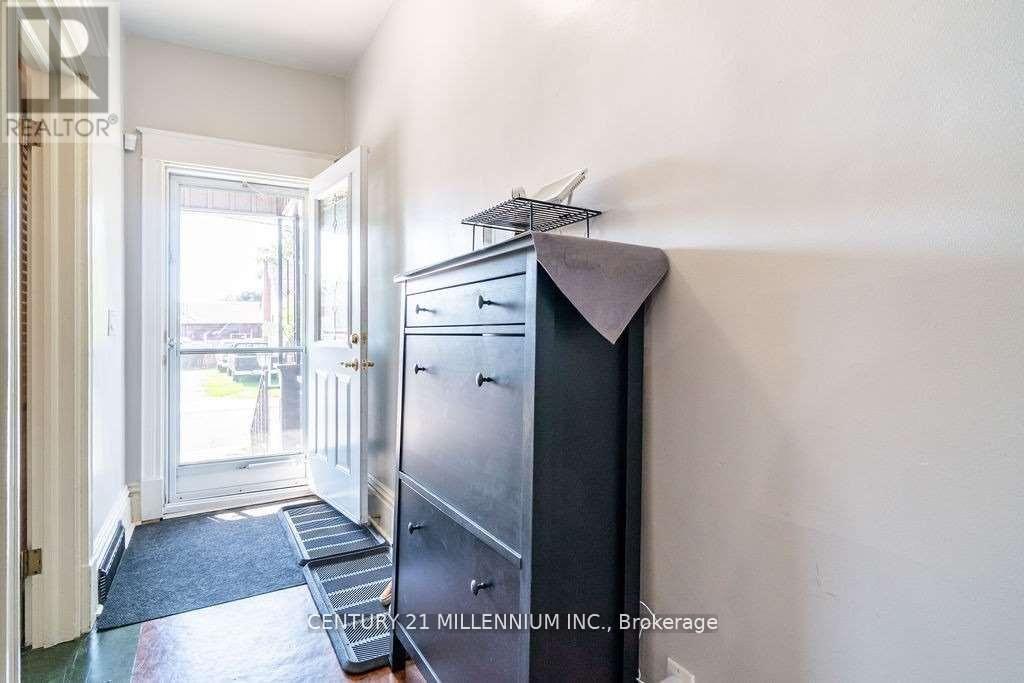 20 Dickson Street, Hamilton, Ontario  L8L 6B8 - Photo 3 - X13859724