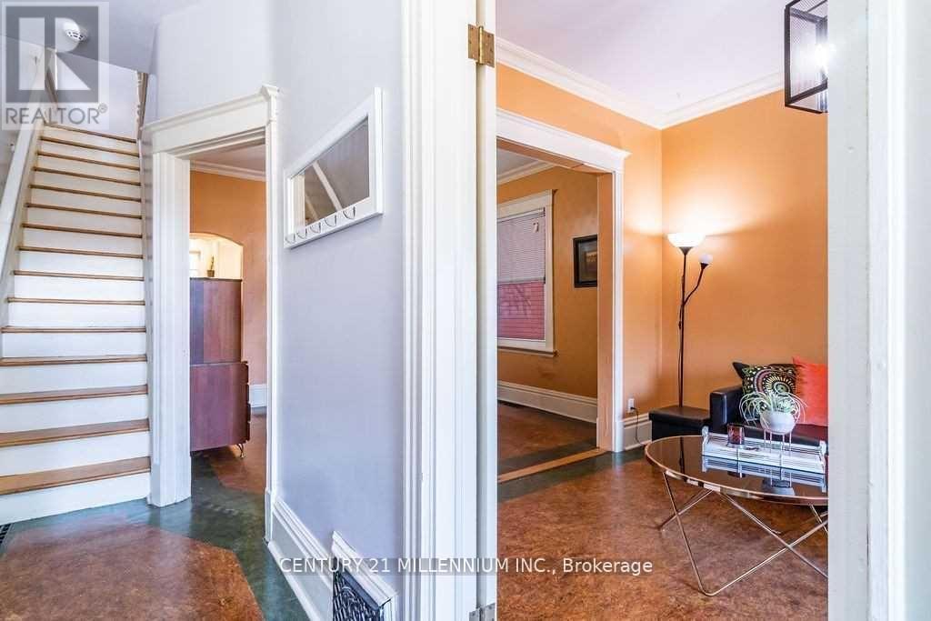 20 Dickson Street, Hamilton, Ontario  L8L 6B8 - Photo 4 - X13859724
