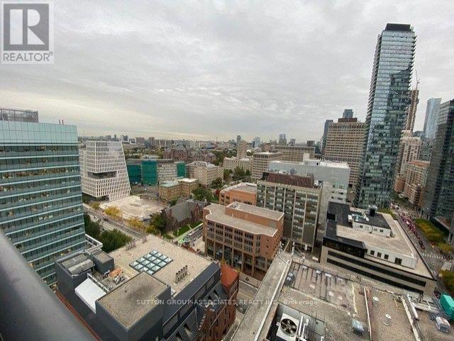 2411 - 770 Bay Street, Toronto, Ontario  M5G 0A6 - Photo 10 - C13855294