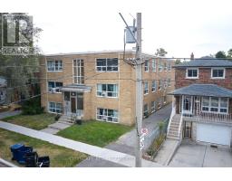 135 SAMMON AVENUE, Toronto, Ontario