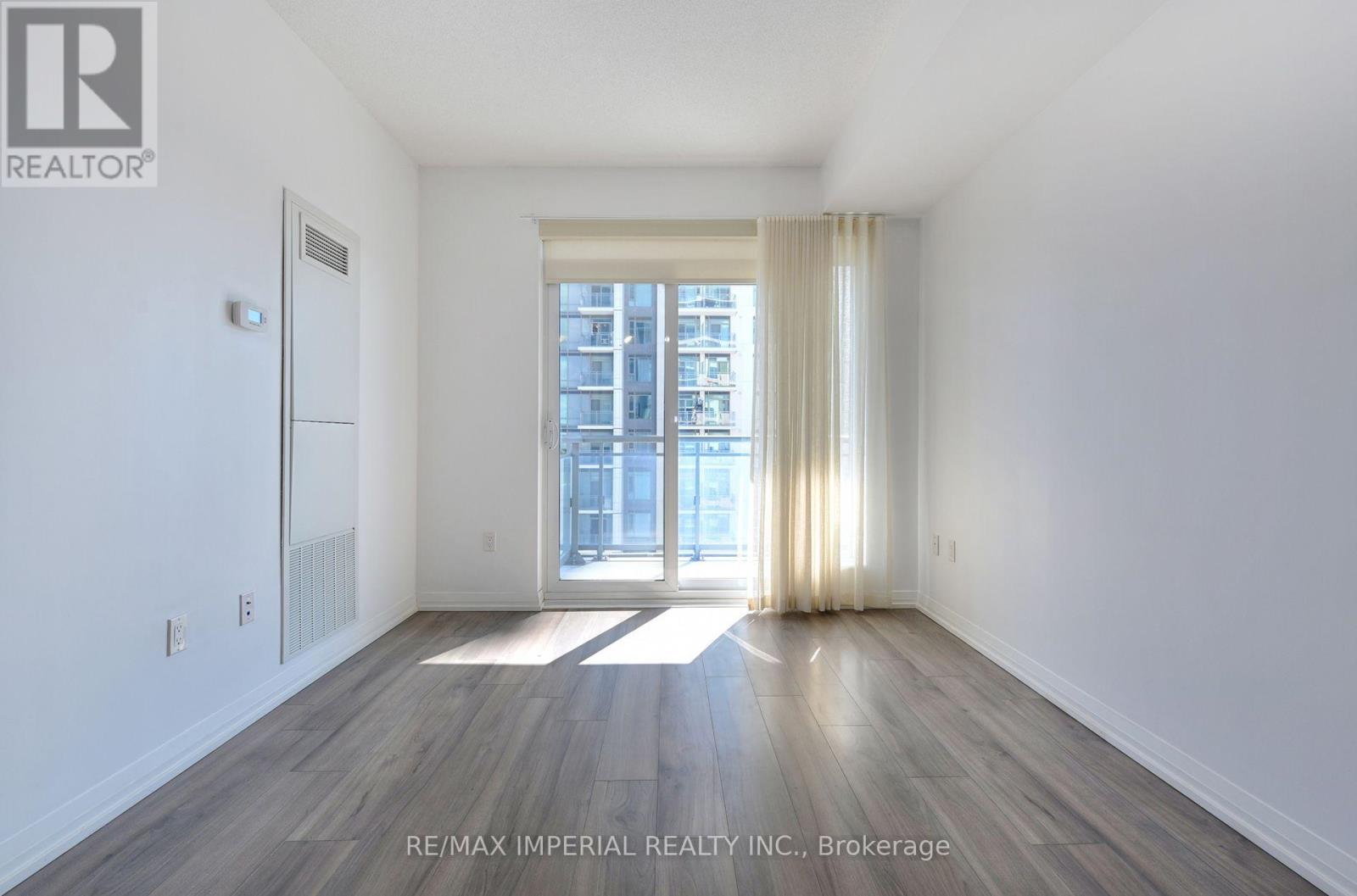 1306 - 50 Ann O'reilly Road, Toronto, Ontario  M2J 0C9 - Photo 4 - C13859762