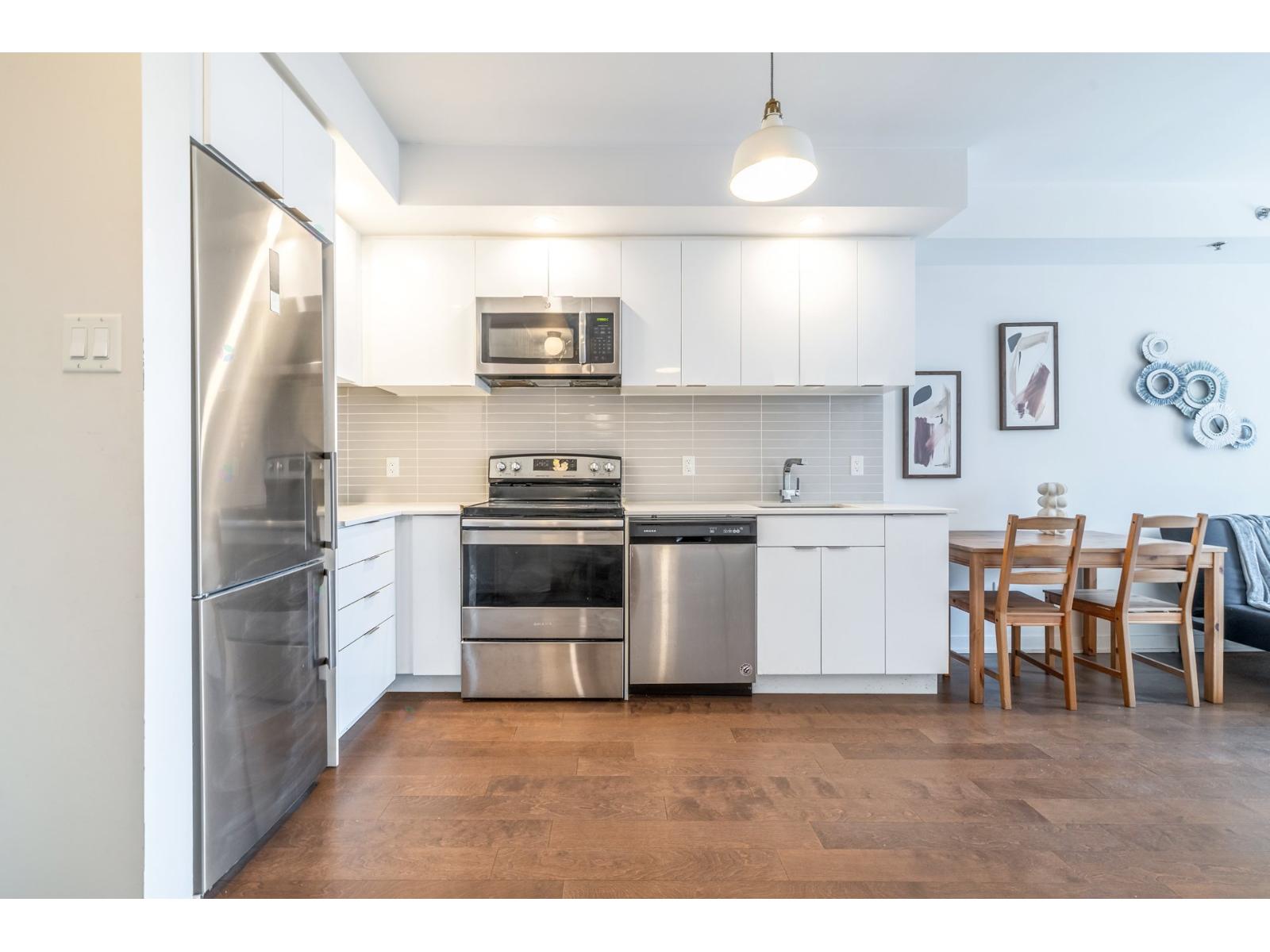 1182 Rue Crescent|#708 Montréal (Ville-Marie) Quebec Canada H3G0G6 2